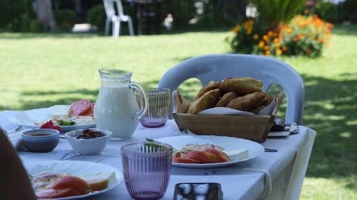 Merly Hotel Përmet المظهر الخارجي الصورة